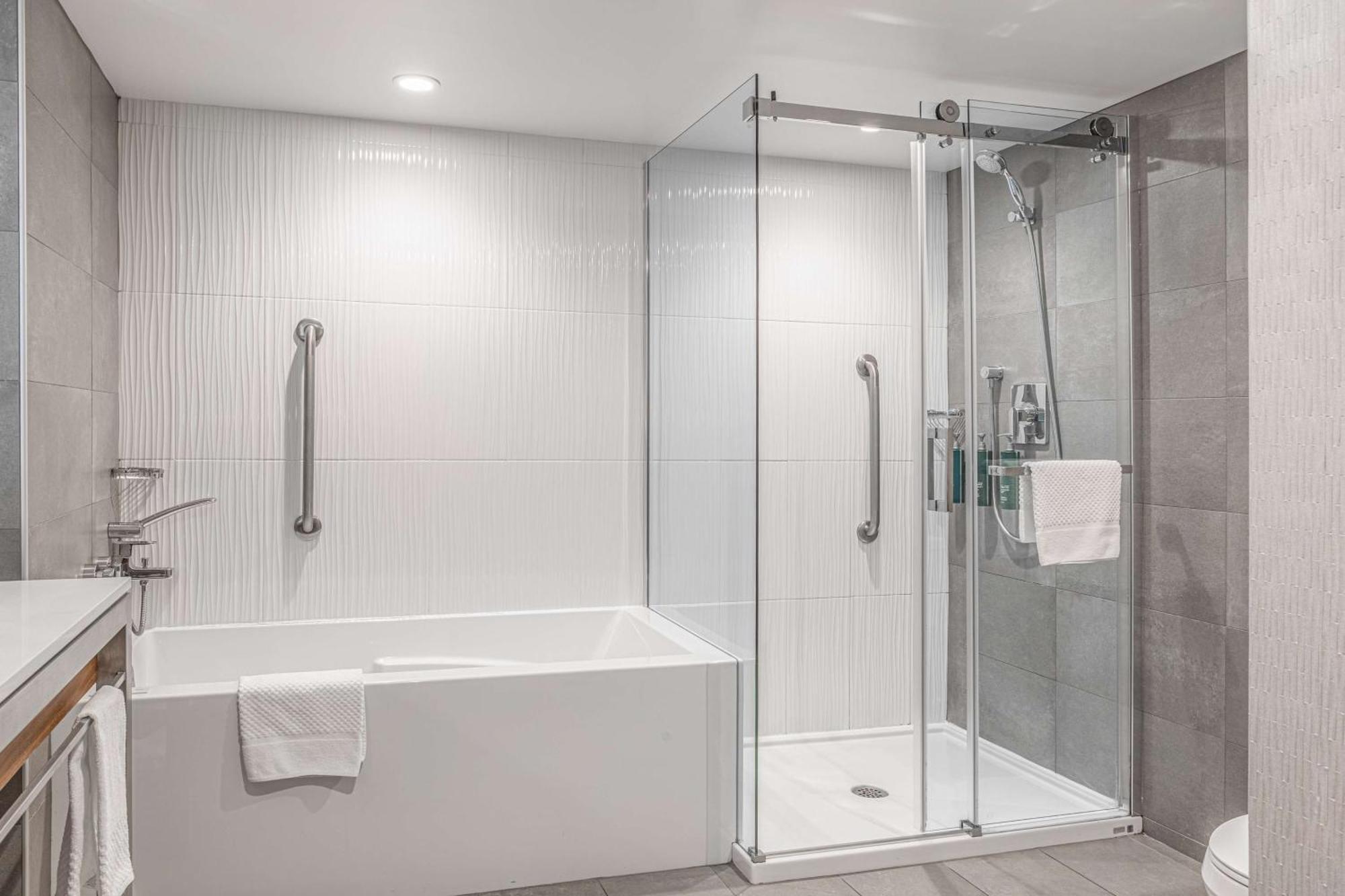 Hilton Montreal/laval 4*